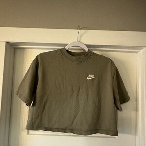 Nike cropped tshirt size small